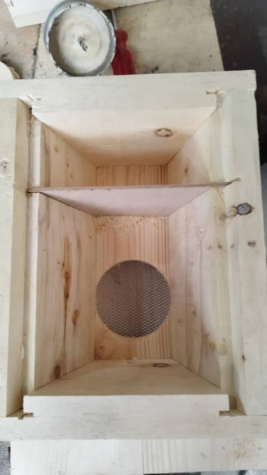 کندو پرورش ملکه کاب کا طرح مهندس عطایان