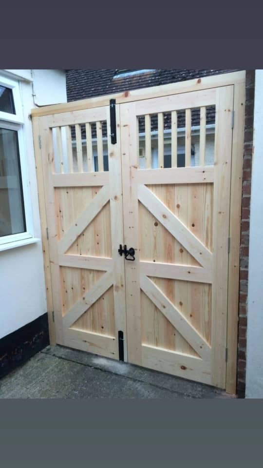 ساخت درب‌های قدیمی